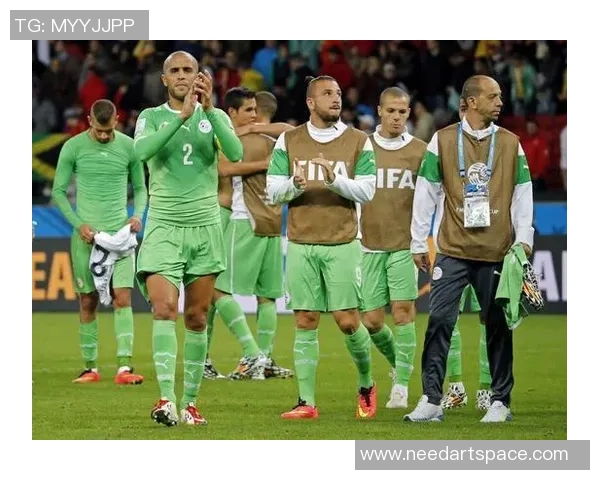 阿尔及利亚足球的崛起与挑战探索国家队的辉煌历史与未来发展 阿尔及利亚足球的崛起与挑战探索国家队的辉煌历史与未来发展